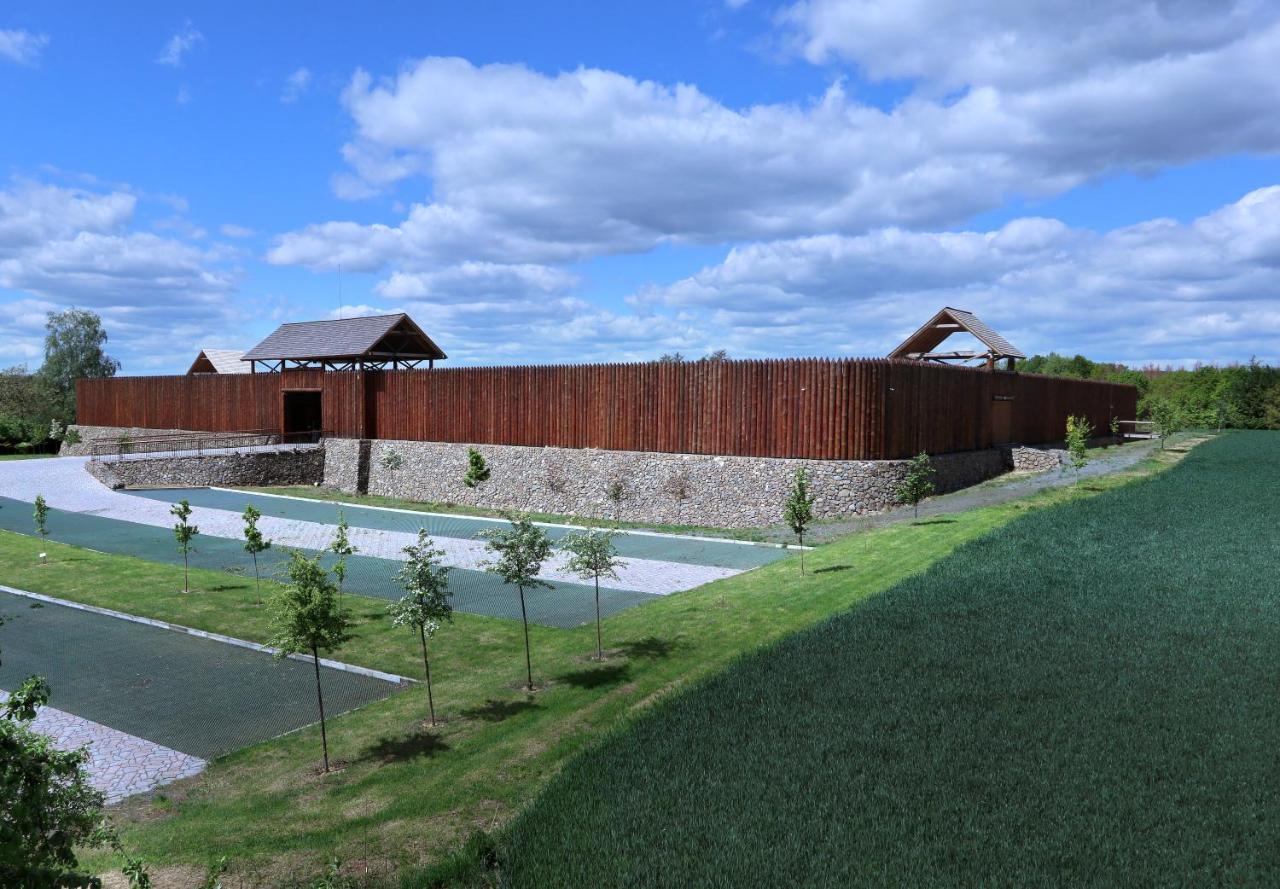Resort Cesky Raj Troskovice エクステリア 写真